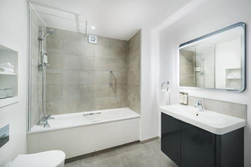 voco St. Johns Solihull an IHG Hotel - main image