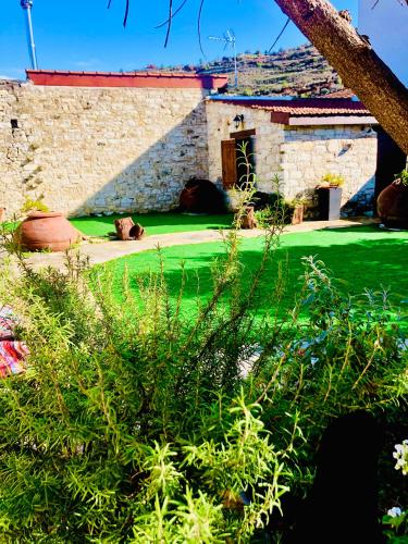 Listed Villa in Laneia in Laneia