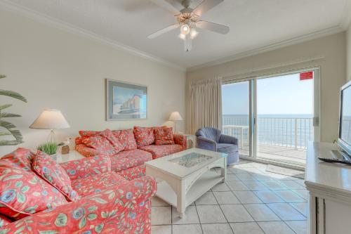 Crystal Shores - image 2