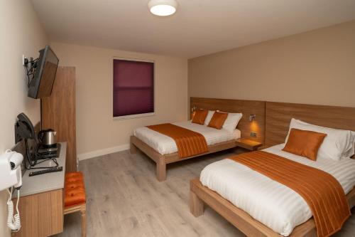 Eagle Hotel Luton Airport