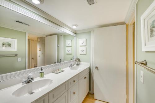 1641 Courtside 1641 Courtside