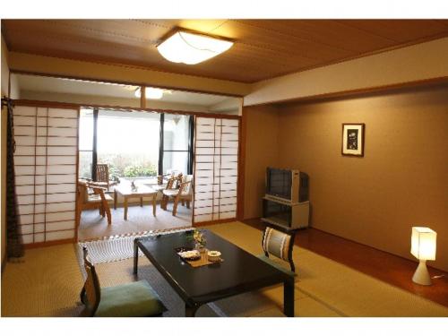 Standard Japanese-style Room with Open-Air Bath