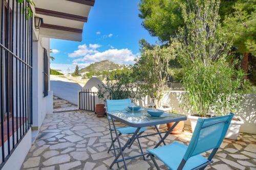 Graham Holiday Rentals - El Portet