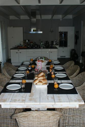  B&B Van Hunebed Naar Jullie Bed in Schoonoord