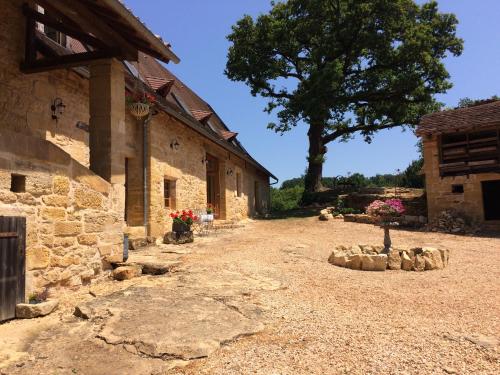 La Roussille - Oak Barn - Saint-Sulpice-dʼExcideuil