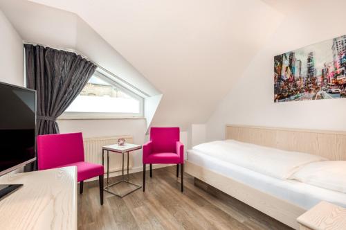 Hotel Zur Krone - image 10