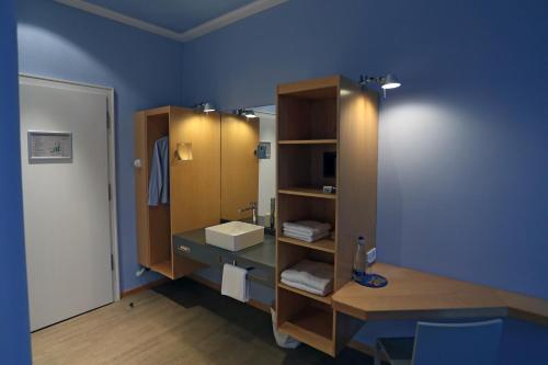 Cosy Single Room image 8