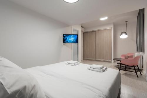 Heritage Boutique Apartments - image 11