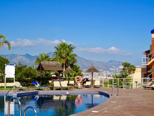 Malibu Mansion Club la Costa World with Sea View and hydromassage bath in Mijas Costa - image 8