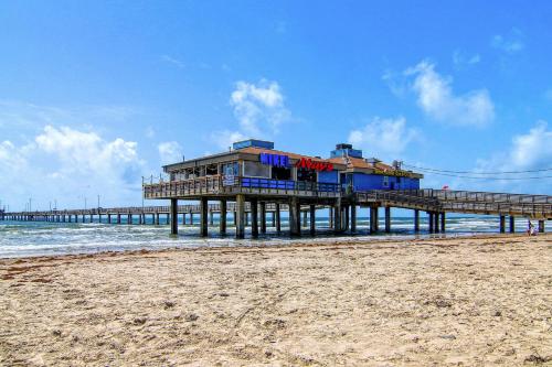 Seascape Villas - image 12