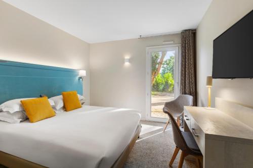 Best Western Plus Hyères Côte D'Azur - image 2
