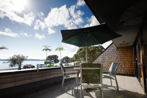 Two-Bedroom Apartment with Sea View