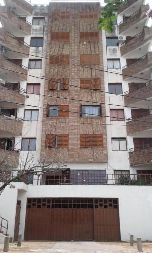 One-Bedroom Apartment image 8