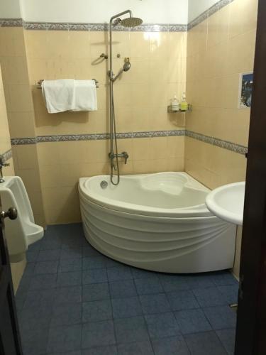 Bao Long Hotel – Ho Chi Minh City