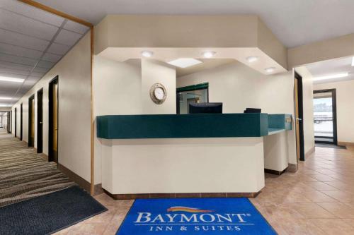 Baymont by Wyndham Sioux Falls North I-29 and Russell Street