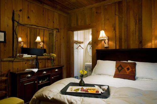 1 queen bed