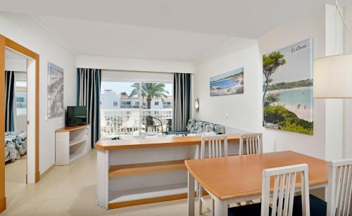 Aparthotel Isla de Cabrera - image 5