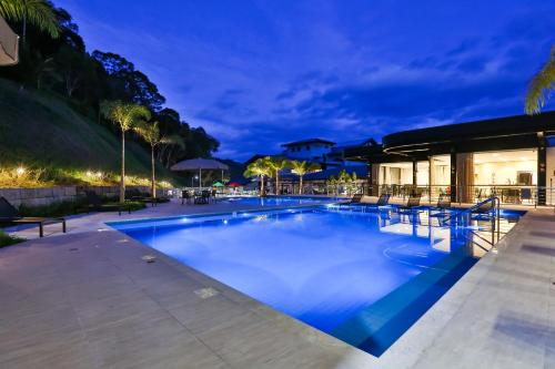 237326827 Quality Hotel Blumenau
