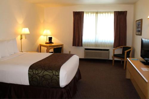 Inn at Lander, Travelodge by Wyndham