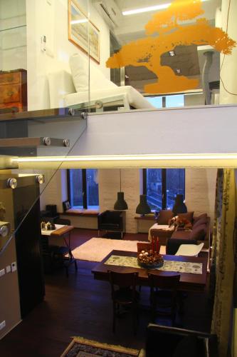 Loft 66 Panoramic View - image 5