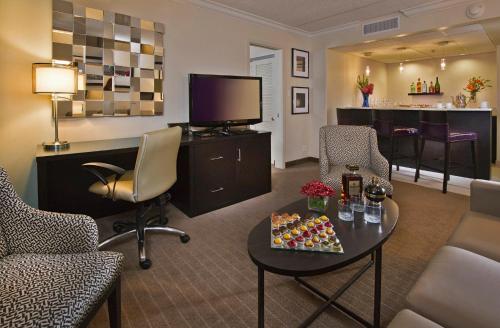 Crowne Plaza Suffern-Mahwah, an IHG Hotel