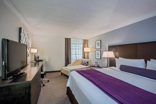 Crowne Plaza Suffern-Mahwah, an IHG Hotel