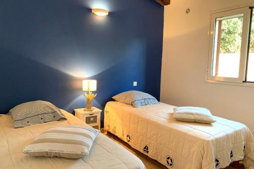 Location adorable villa 2 chambres les pieds dans l'eau Bonifacio