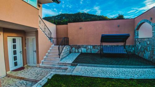 設施, Holiday Home Rozic - Villa with private seasonal heated pool in 波德維勒茨