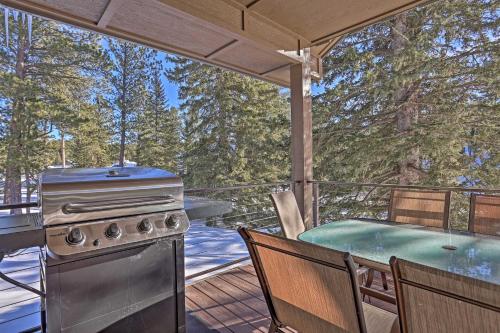 The Gathering Place Home with Hot Tub by Deer Mtn! - main image