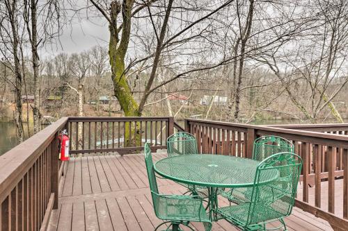 Cozy Heber Springs Cabin with Deck and Dock!