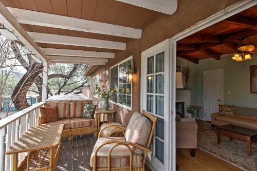 Balcony Studio Suite on Tucson Equestrian Estate!