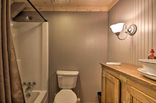 Beech Mtn Home -Fireplace Deck Trail Access - image 5