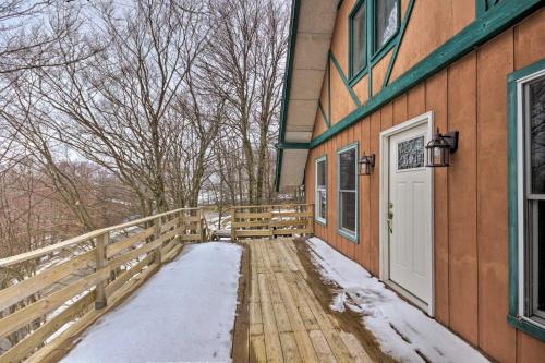 Beech Mtn Home -Fireplace Deck Trail Access - image 9