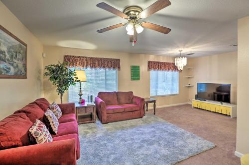 Quaint Tallahassee Home with Yard Less Than 3 Miles to FSU!