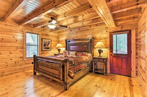 Gatlinburg Cabin with Resort Pool By National Park! in Gatlinburg, USA