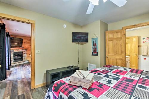 Luxe Gatlinburg Cabin with Game Room and Smoky Mtn View - image 9