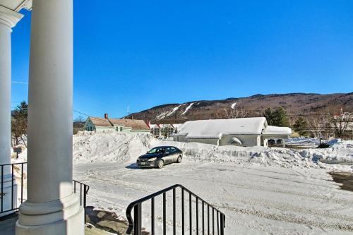 Lincoln Condo with Mtn Views 2 Miles to Ski Resort!