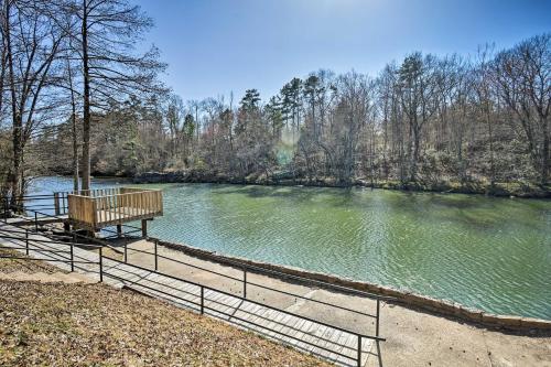 Arkansas Log Cabin Rental Near Lake Greeson!