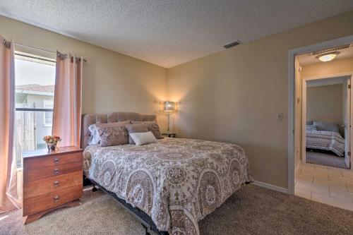 Sunny Florida Escape with Patio Near Disney World!