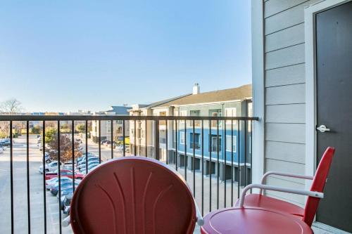 WanderJaunt - Dinsdale - 2BR - Downtown Austin - image 6
