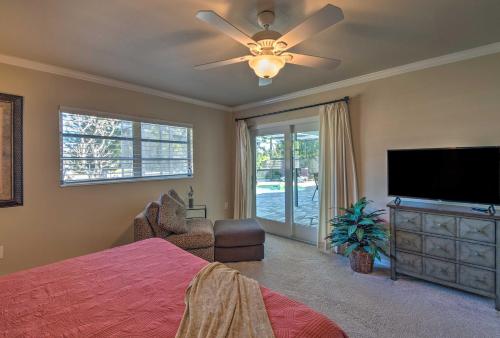 Canalfront Siesta Key Home with Heated Pool and Privacy! - image 6