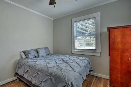 Spacious Mount Pleasant Home 5 Mi to Beach in Charleston, USA