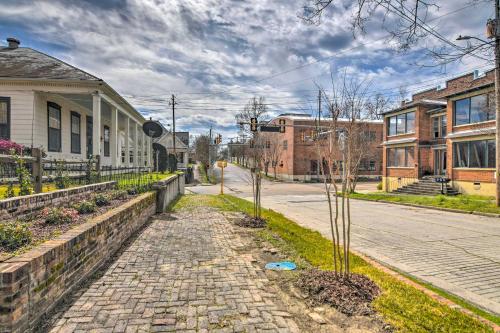 Vicksburg Home with 3 Porches, Walk to Downtown