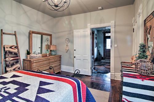 Downtown Colorado Springs Home Close to UCCS - image 7