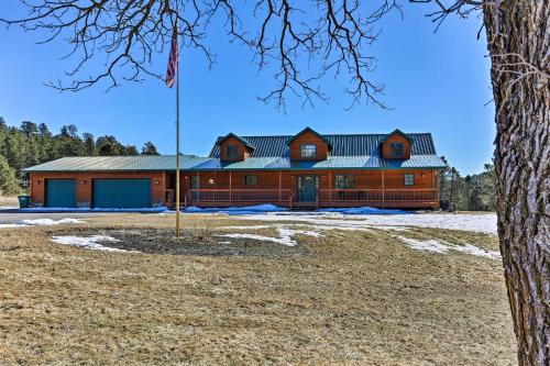 Cabin with Deck and Fire Pit, 9 Mi to Mt Rushmore!