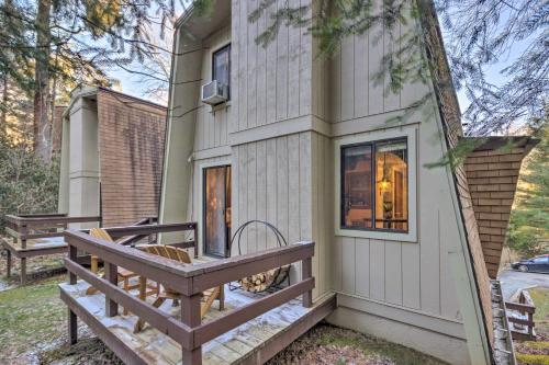 Rustic Banner Elk Getaway about 1 Mi to Sugar Mountain in Banner Elk