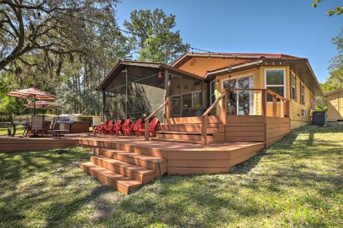 B&B Keystone Heights - Keystone Heights Lakefront Cabin - Fire Pit, Grill - Bed and Breakfast Keystone Heights