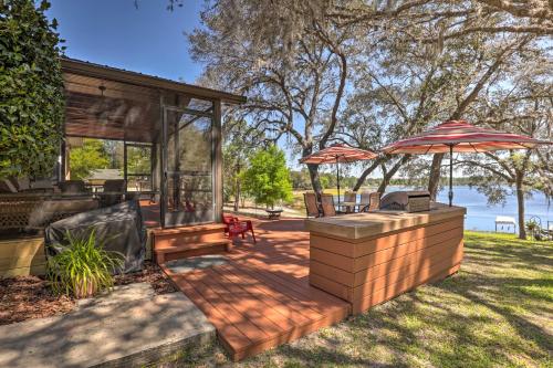 Lakefront Nature Escape! Cabin in Keystone Heights in Keystone Heights