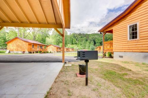 Cozy Bryson City Cabin 5 Miles to Downtown!