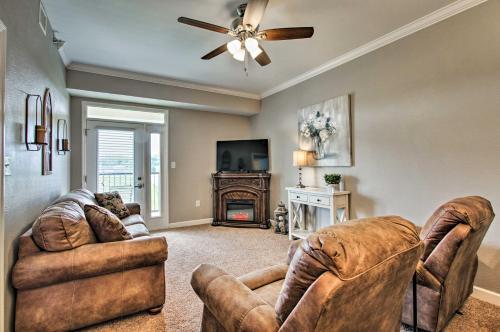 Sevierville Resort Retreat with Balcony and Mtn Views! - image 3